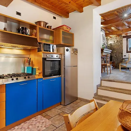 Holiday home Tra E Monti *