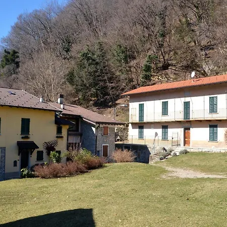 Tra E Monti Prázdninový dům Dizzasco