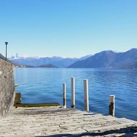 Tra E Monti *